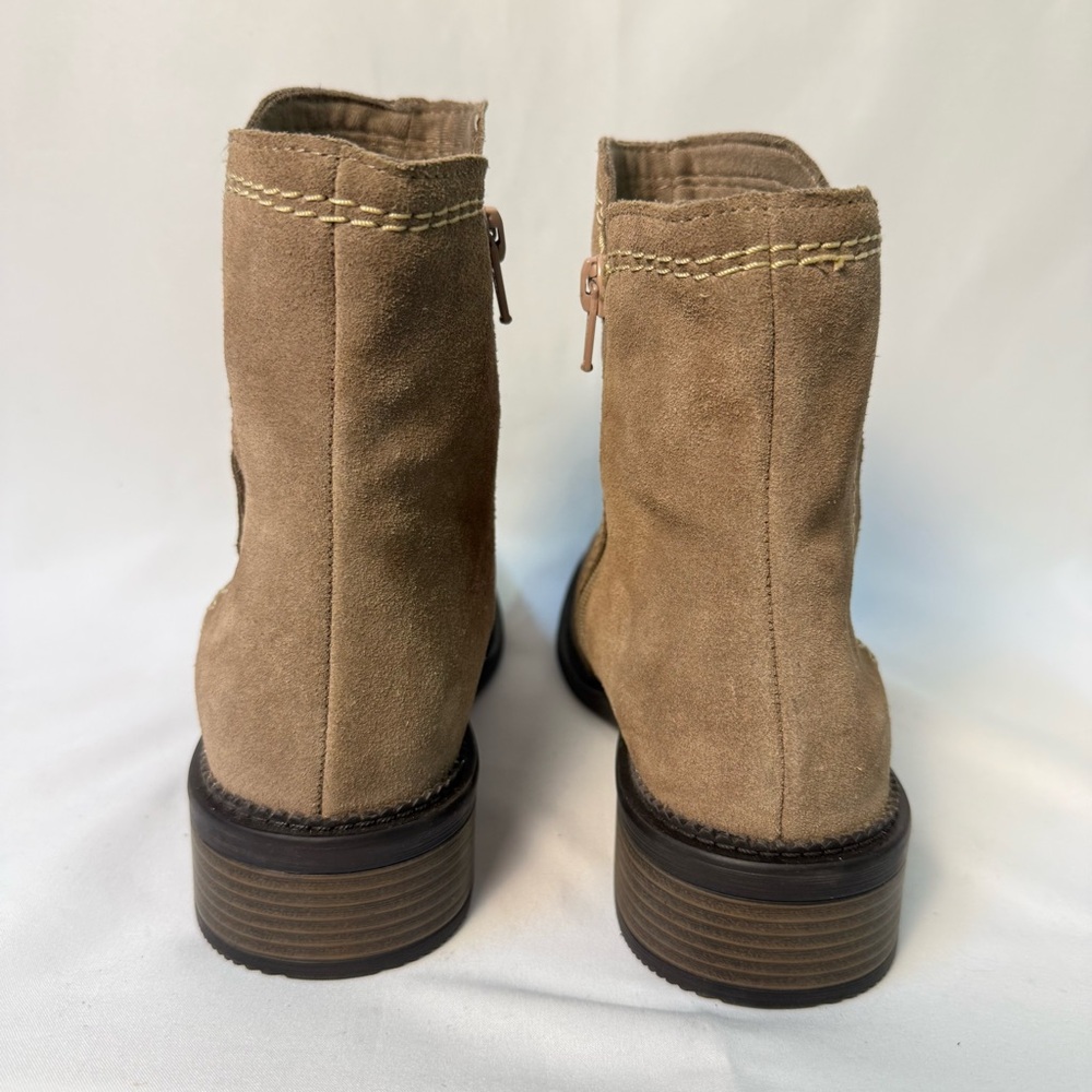 Clarks Women Maye Zip Leather Chelsea Boots 6 Pebble Suede Casual Outdoor Casual - Picture 4 of 12